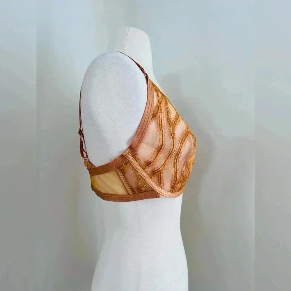 Sheer Lace Bralette & High Waist Brief Set - Gold - Picture 6 of 16